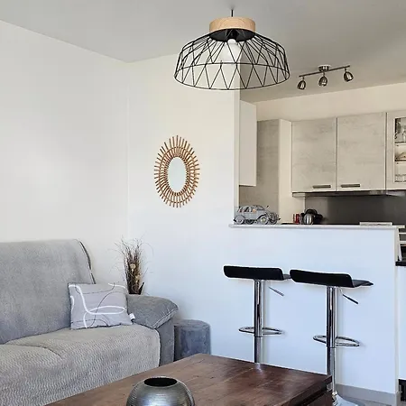 Le Tresor Alpin, Vue Lac, 2 Chambres, Garage Apartment